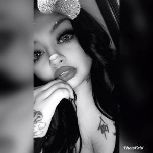 Meet your Posher, Renee